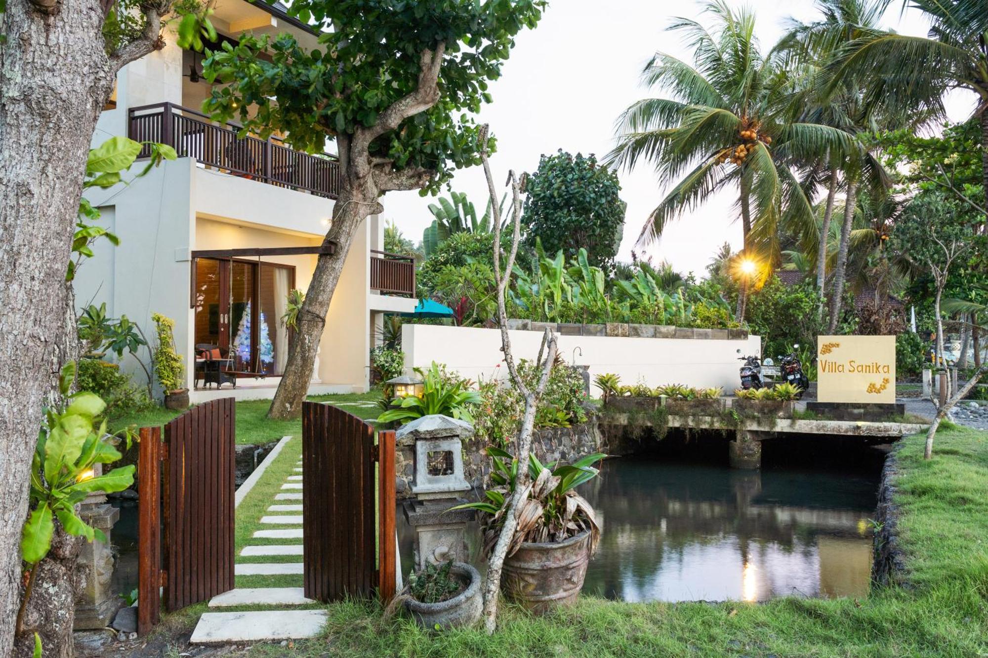 Villa Sanika จันดีดาซา ภายนอก รูปภาพ